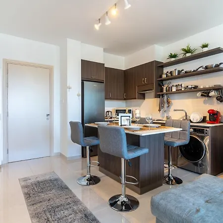 דירה Lemon Tree 1-br With Terrace & Pool In Livadia לרנקה