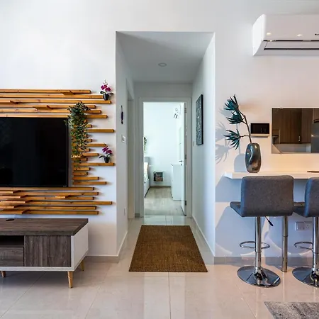דירה Lemon Tree 1-br With Terrace & Pool In Livadia *