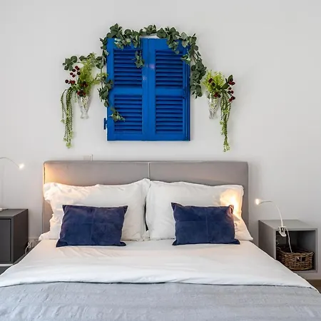 Lemon Tree 1-br With Terrace & Pool In Livadia *