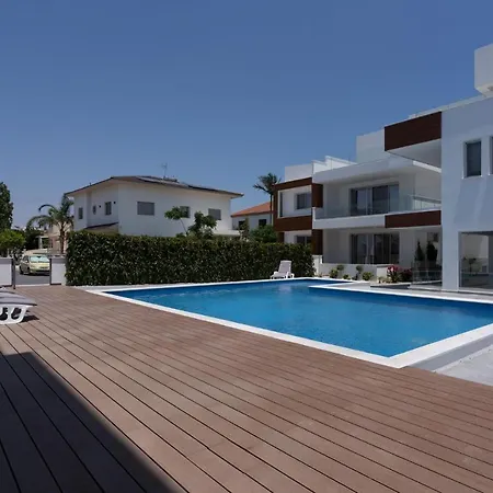 Apartmán Lemon Tree 1-br With Terrace & Pool In Livadia