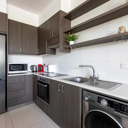 Apartamento Lemon Tree 1-br With Terrace & Pool In Livadia *