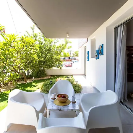 Lemon Tree 1-br With Terrace & Pool In Livadia Apartamento *