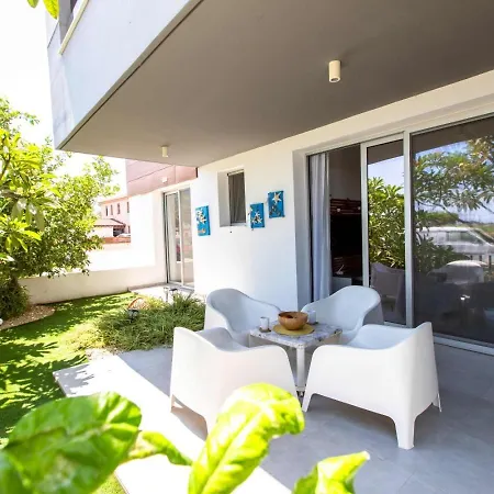 Lemon Tree 1-br With Terrace & Pool In Livadia Apartamento *