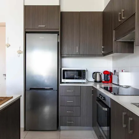 Lemon Tree 1-br With Terrace & Pool In Livadia Apartamento *