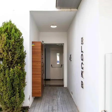 Apartamento Lemon Tree 1-br With Terrace & Pool In Livadia *