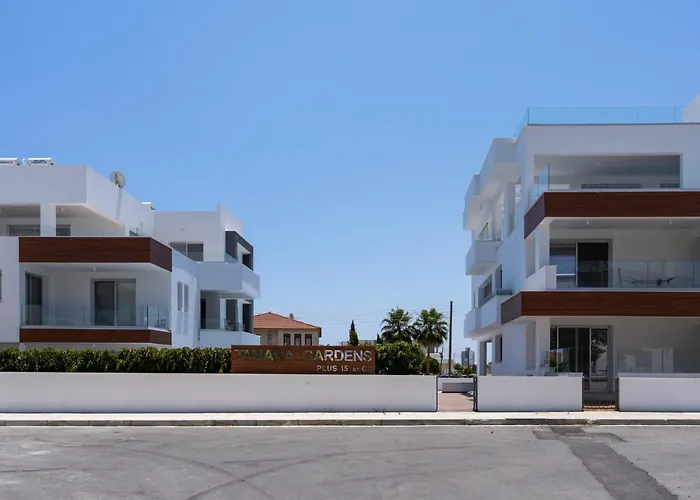 Lemon Tree 1-br With Terrace & Pool In Livadia Apartmán *